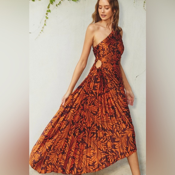 Dress Forum Dresses & Skirts - NWT Dress Forum Rust Pleated Print One Shoulder Maxi Dress - Size M